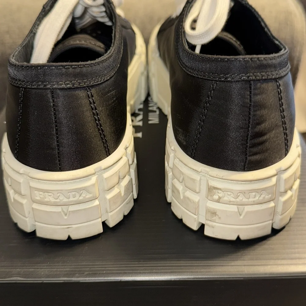 Prada platform lug sole sneakers - Picture 6 of 10